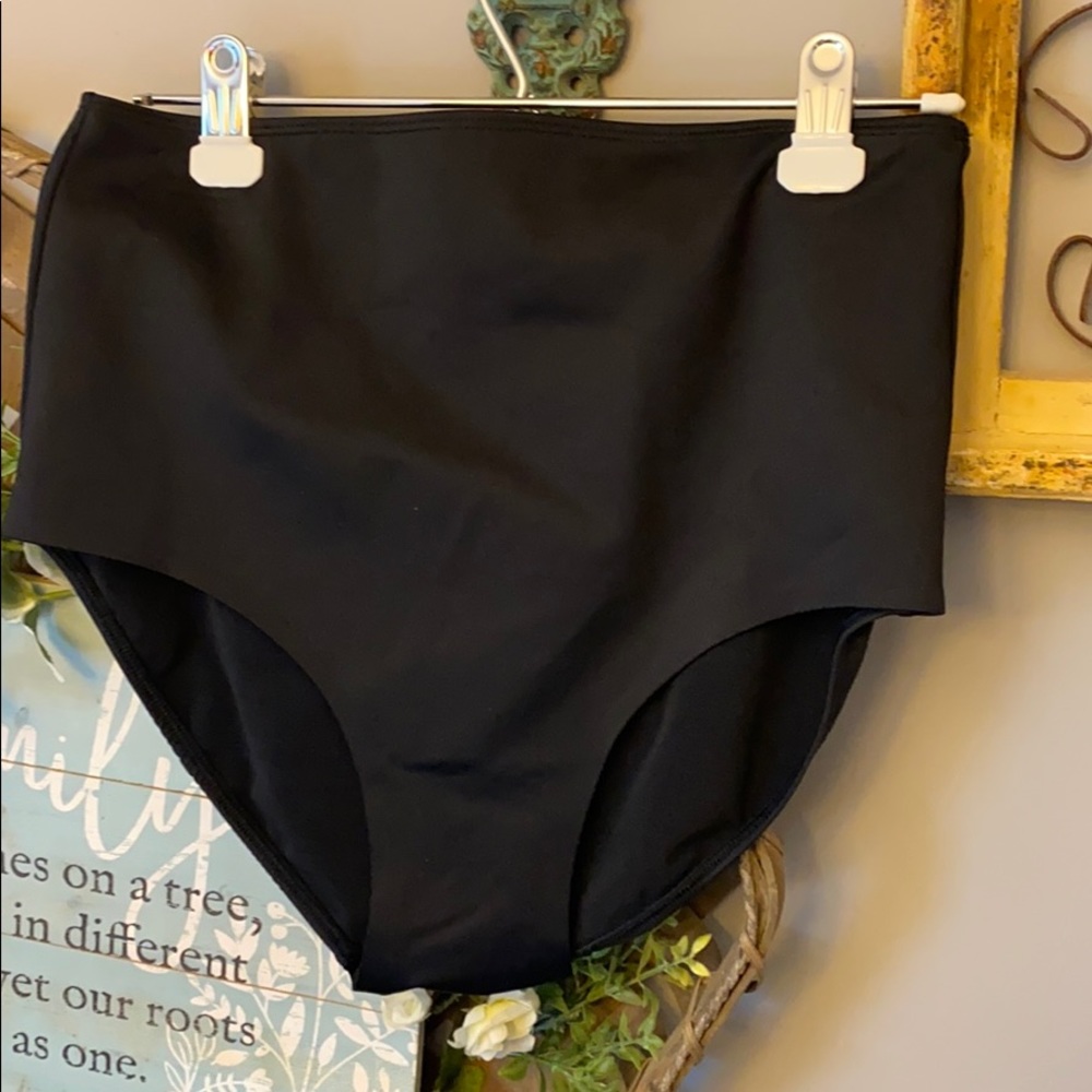 Spanx Smoothing Shaper High Waisted Brief